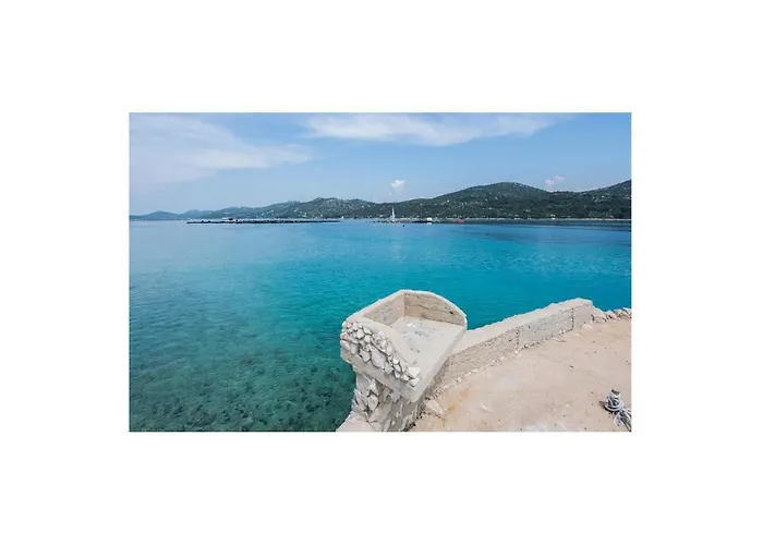2 Bedroom Lovely In Zizanj * Rivanj